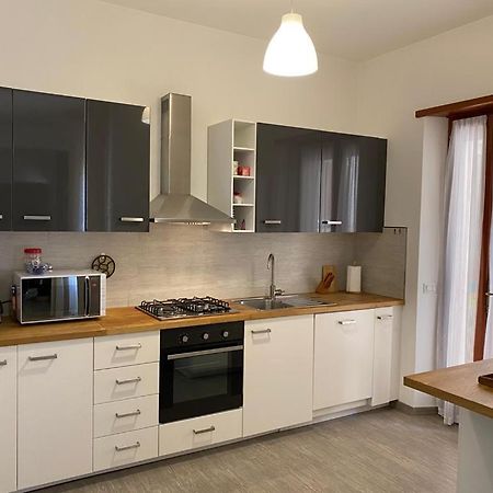 Delonix Regia Olbia Apartment Ngoại thất bức ảnh
